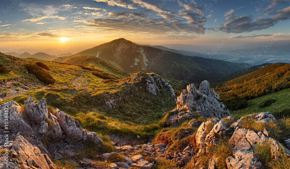 Slovakia mountain from peak Chleb - obrazy, fototapety, plakaty 