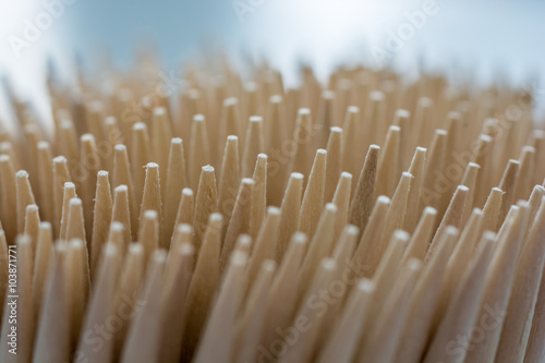 Wooden toothpicks to clean the teeth