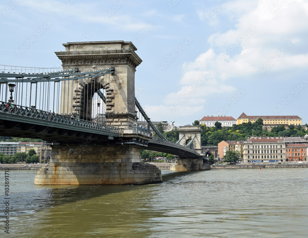 Obraz premium Chain Bridge, Budapest city