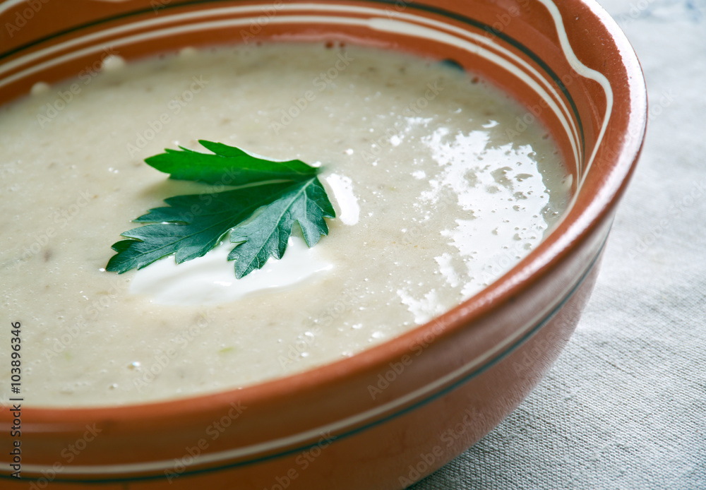 Belarusian soup with mushrooms Belarusian soup with mushrooms