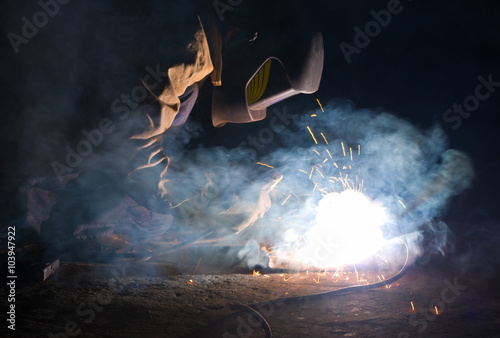 Welder brews metal constructions