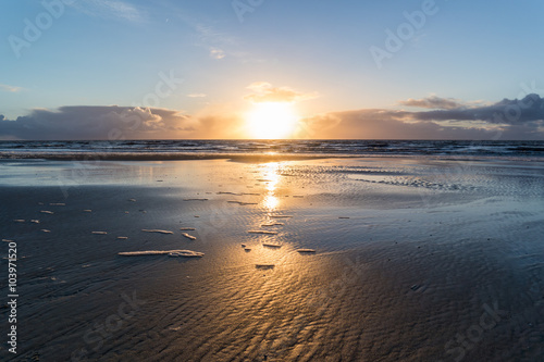 Abendd  mmerung an der Nordsee