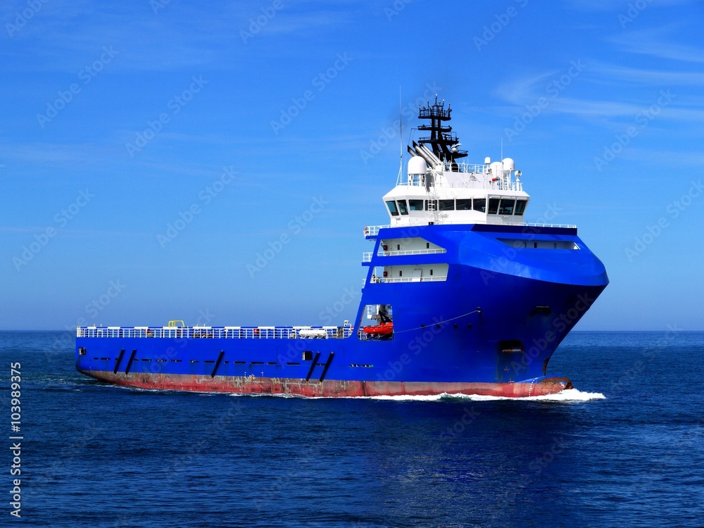 Offshore Supply Ship L, Offshore Supply Vessel underway at sea to offshore facility.
