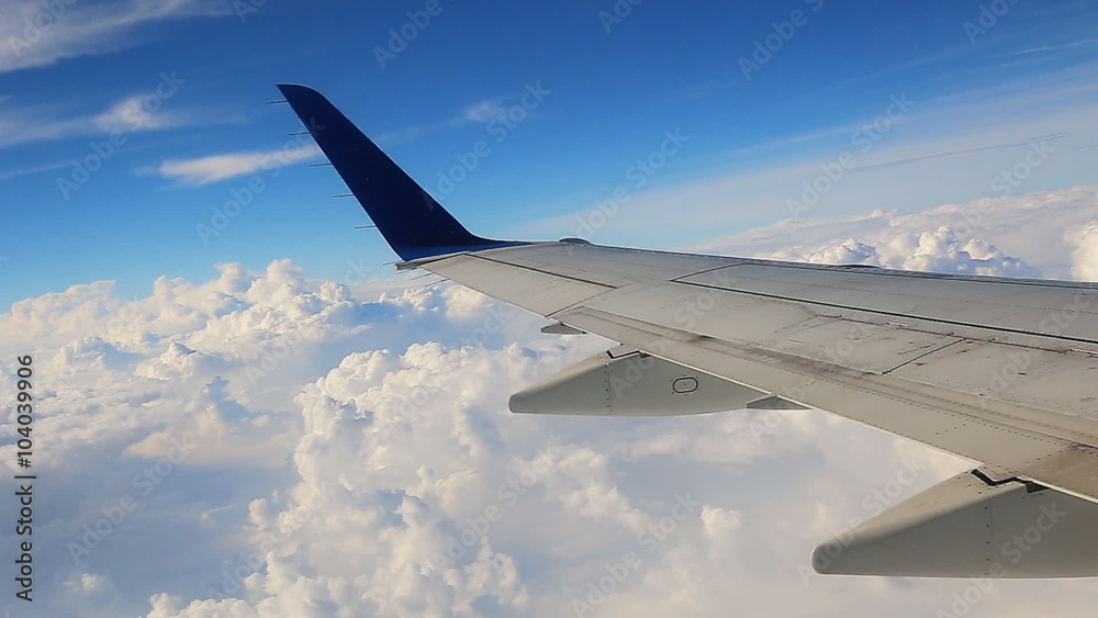 plane sky clouds horizont