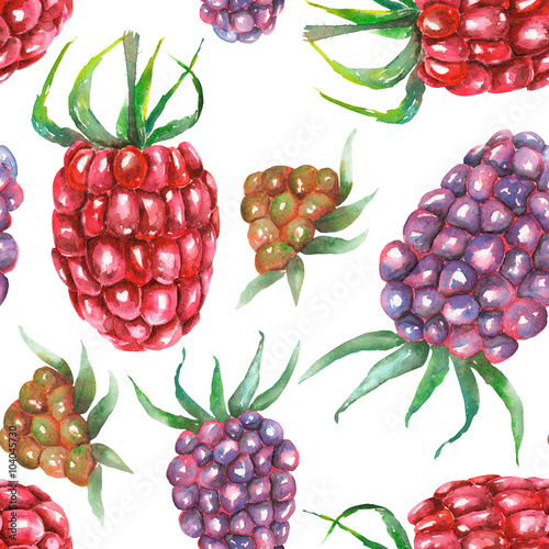A seamless pattern with the blackberry and raspberry, hand-drawn in a watercolor on a white background