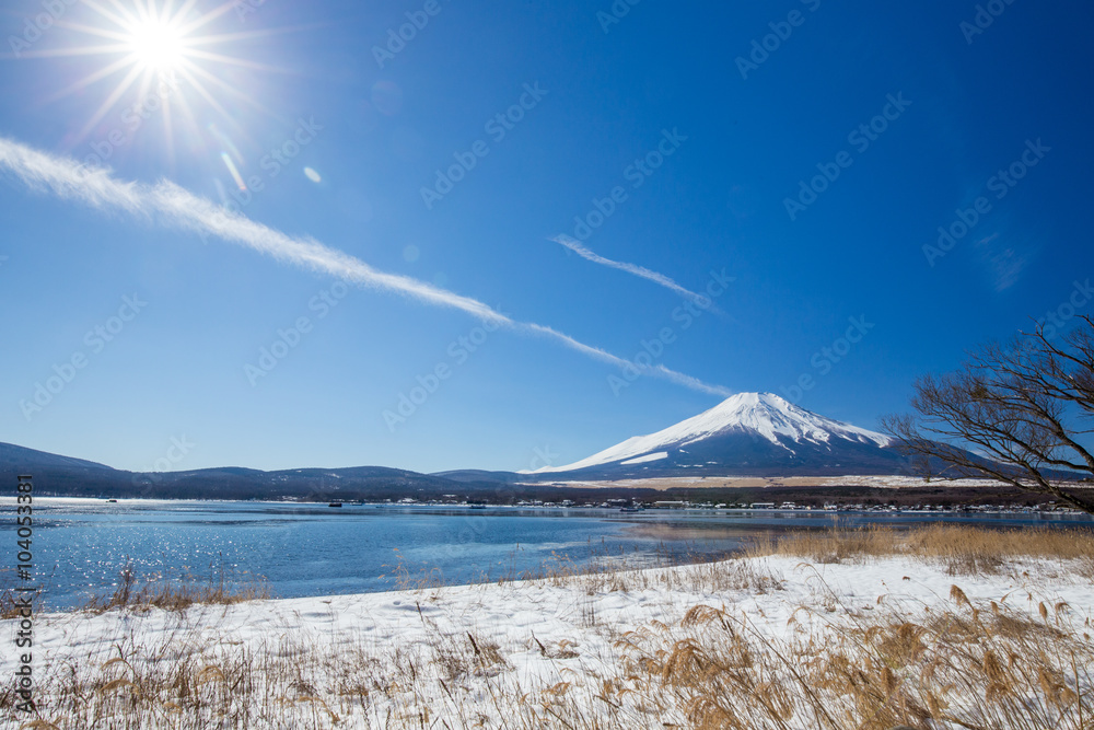 山中湖から見た富士山 Stock Photo Adobe Stock