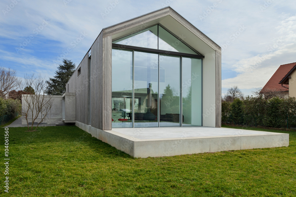 Obraz premium Exterior of a beautiful house