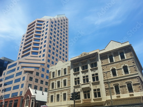 Moderne und alte Häuser in Adelaide