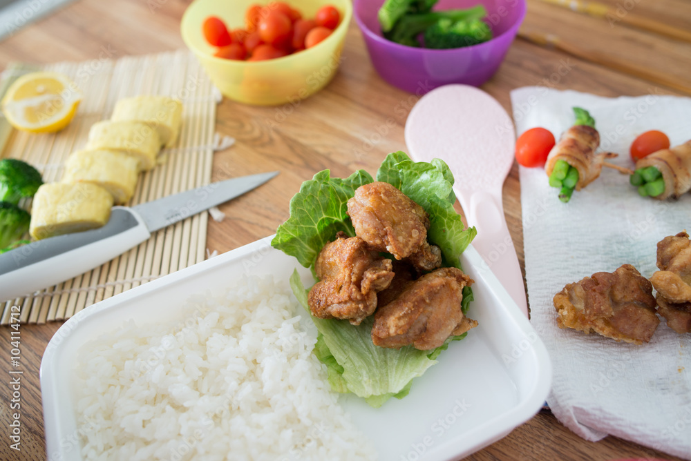 making bento making bento