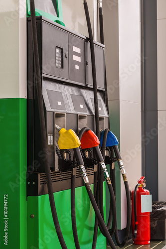 Car fuel dispenser