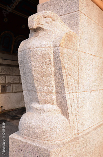 Adler aus Sandstein, Bezirksgebäude, Zürich photo