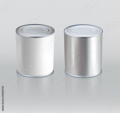 Vector tin cans. Realistic. (Element for design)
