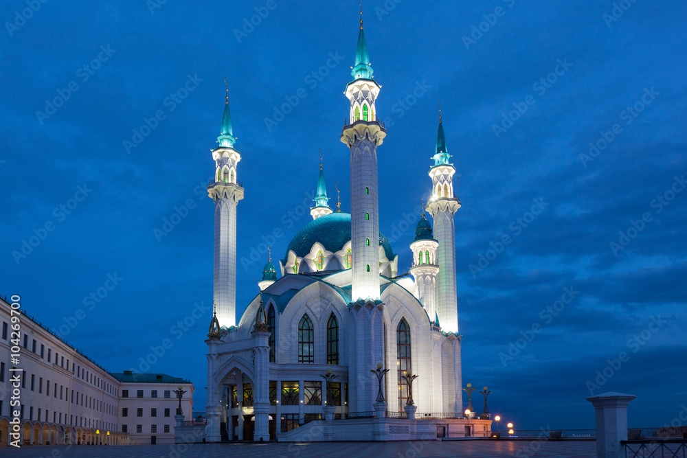 Night view of the Kul Sharif (Qolsherif, Kol Sharif, Qol Sharif, Qolsarif) Mosque in Kazan Kremlin