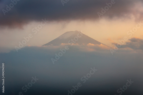 Fuji Mt.