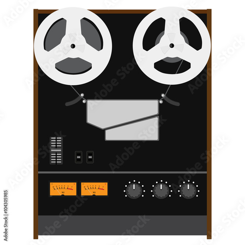 Reel to reel tape recorder