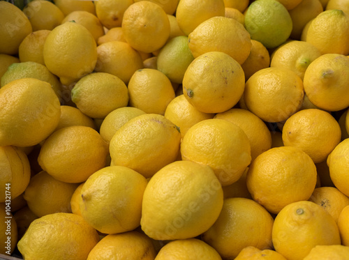 fresh lemons at the city market