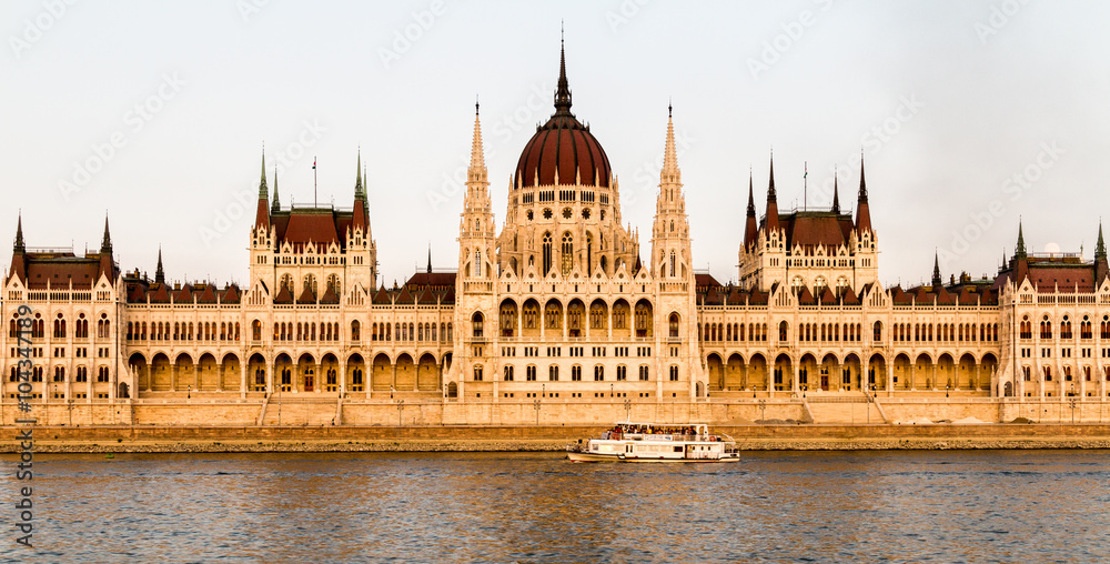 Fototapeta premium The Hungarian Parliament Building in Budapest, Hungary
