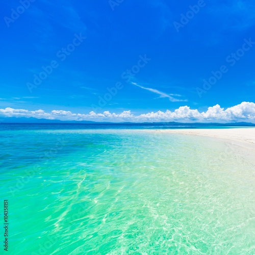 day tropical sea