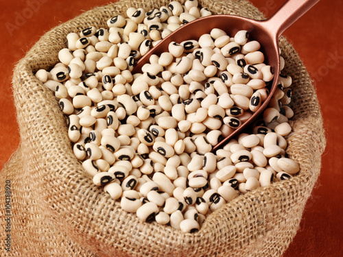 SACK OF BLACK EYED BEANS / PEAS photo