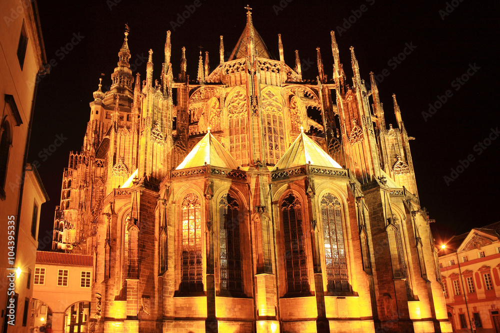 Fototapeta premium Colorful gothic St. Vitus' Cathedral on Prague Castle, Czech Republic
