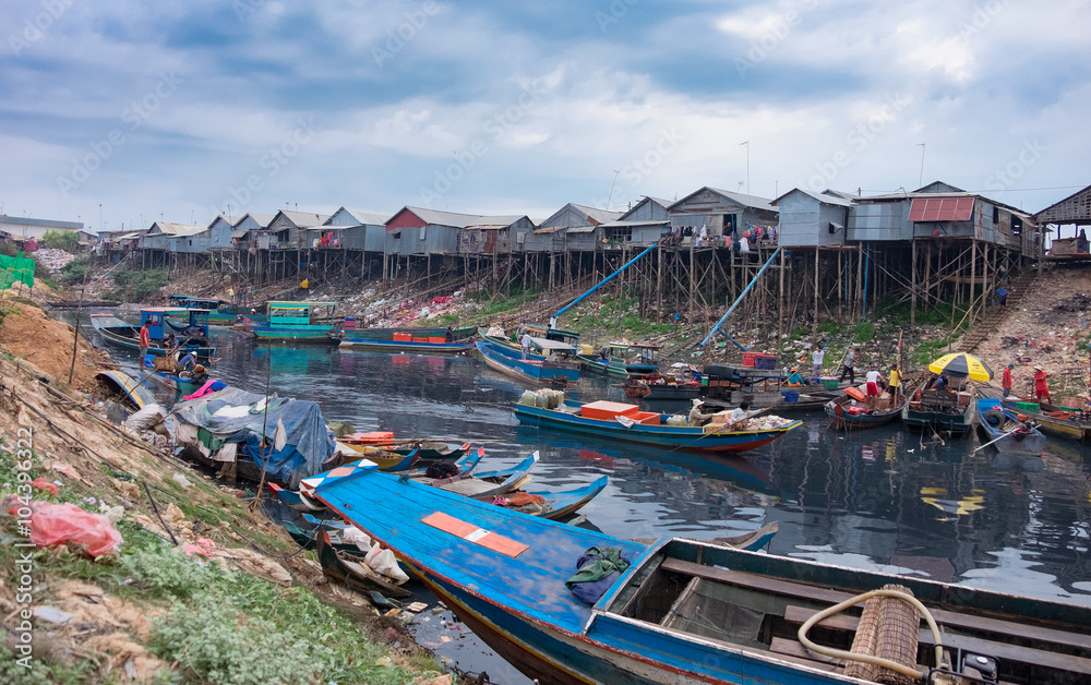Unsanitary living conditions on lake Tonle Sap