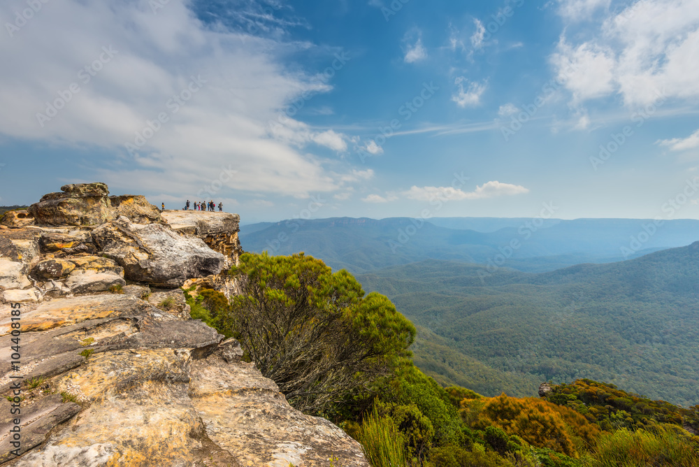 Lincoln's Rock in the Blue Mountains, NSW, Australia Lincoln's Rock in the Blue Mountains, NSW, Australia