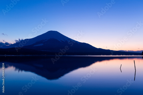 Lake Yamanaka with Fujisan at sunset © leungchopan