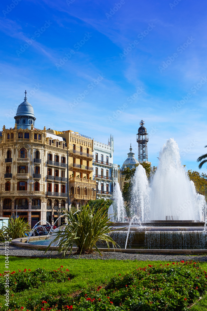 Valencia city Ayuntamiento square Plaza fountain