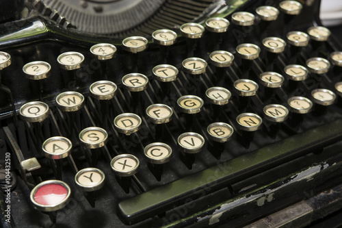 Keys on an old typewriter