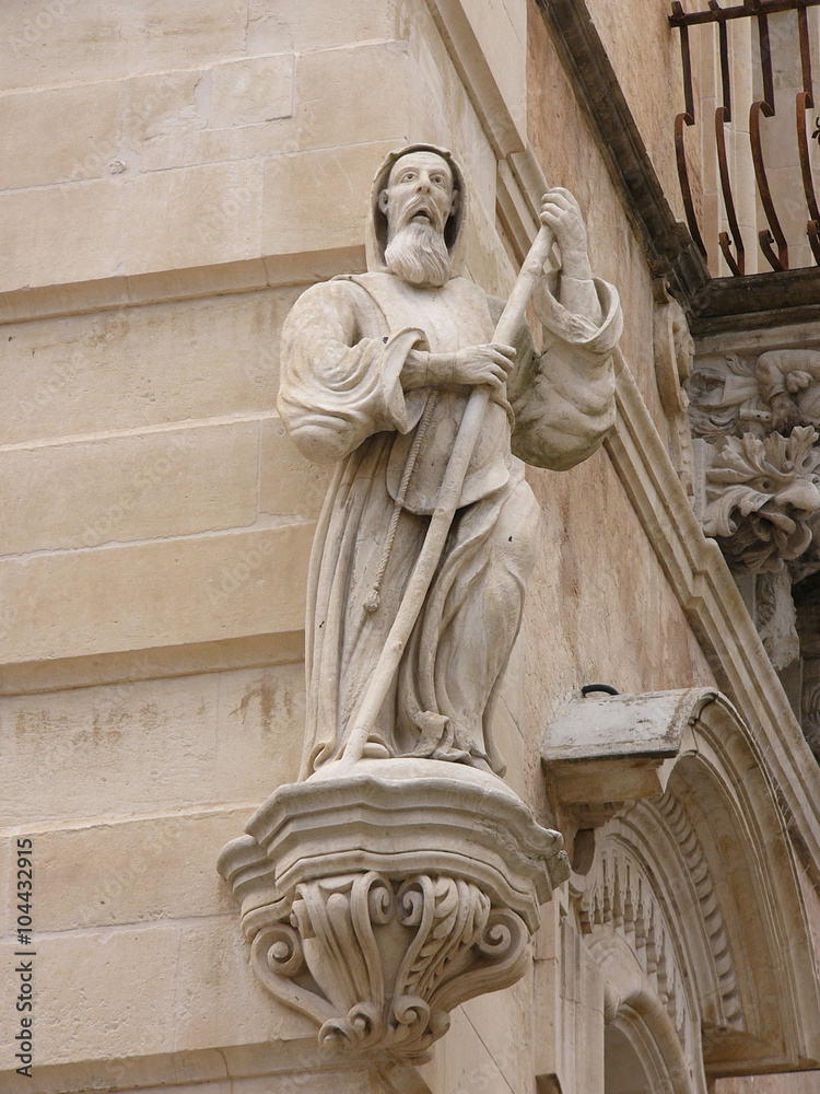 Sicile, Statue du pèlerin à Raguse