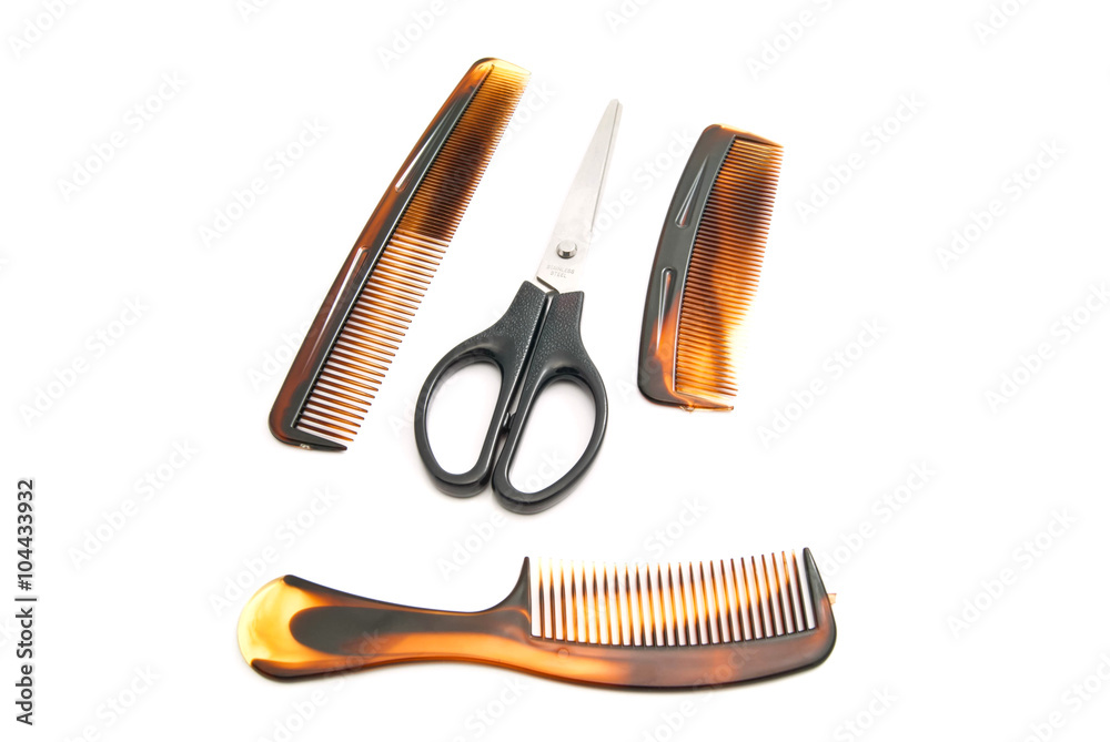 different combs and scissors