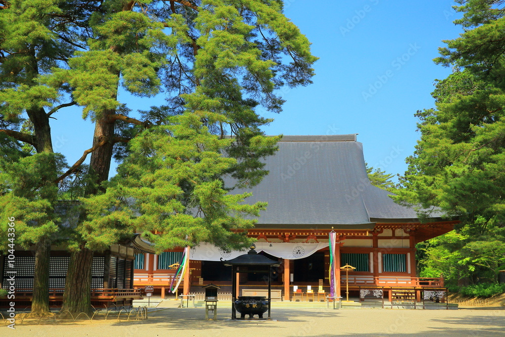 世界遺産　平泉　毛越寺本堂