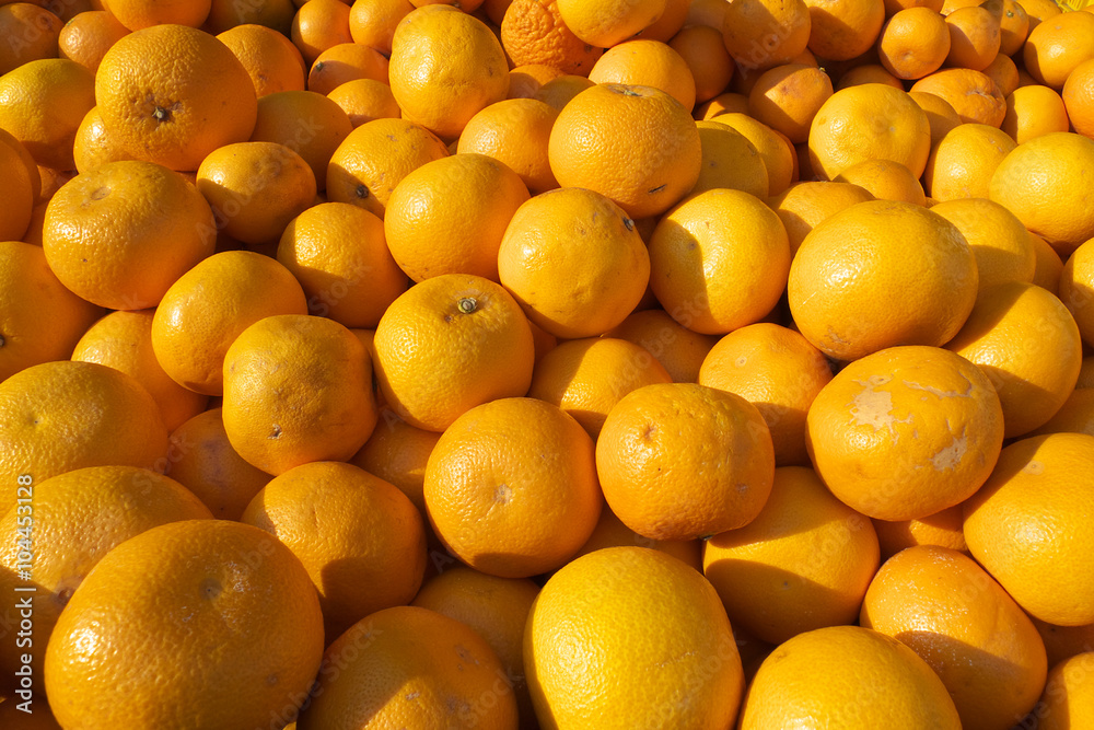 A truckfull of zamboas and oranges A truckfull of zamboas and oranges