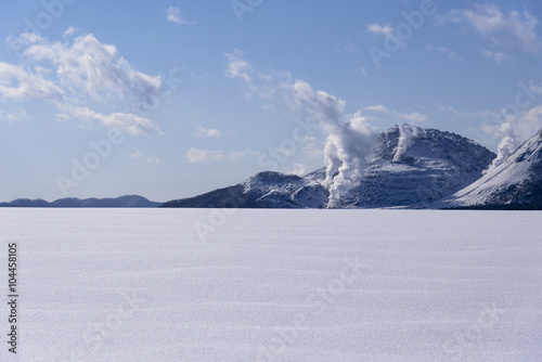 Bild auf Leinwand 厳冬期の硫黄山遠望