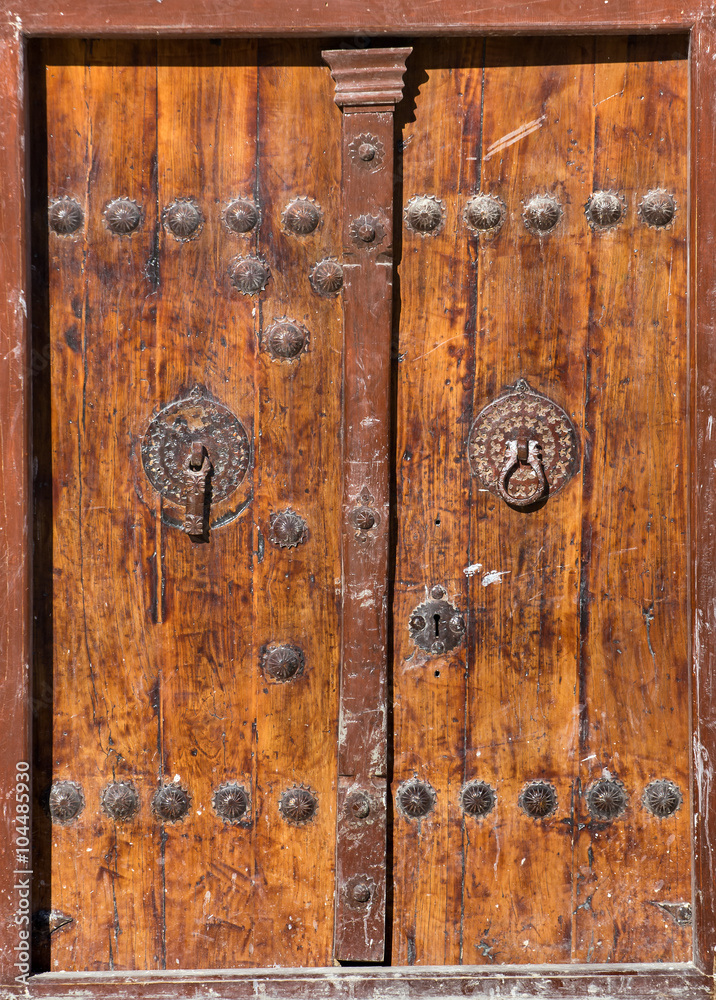 Typical door of an old house in Kashan, Iran Typical door of an old house in Kashan, Iran