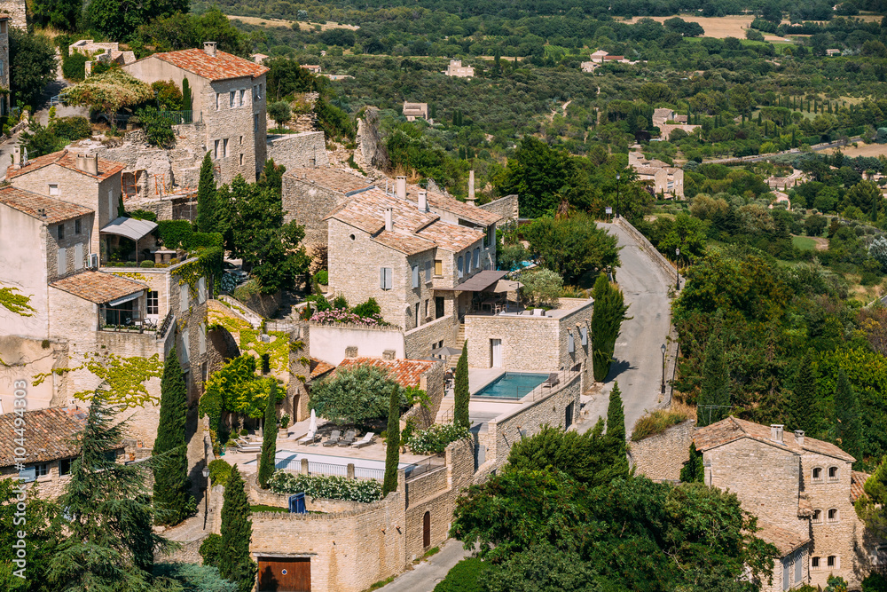 Picturesque hill top village of Gordes in Provence, France