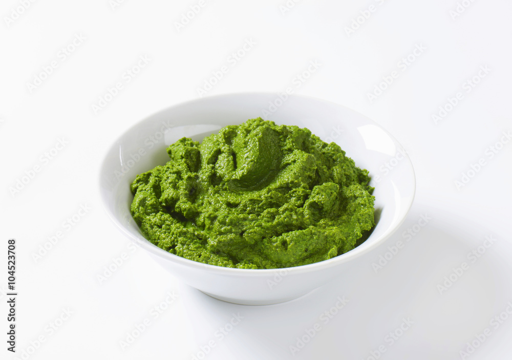 Pureed spinach Pureed spinach