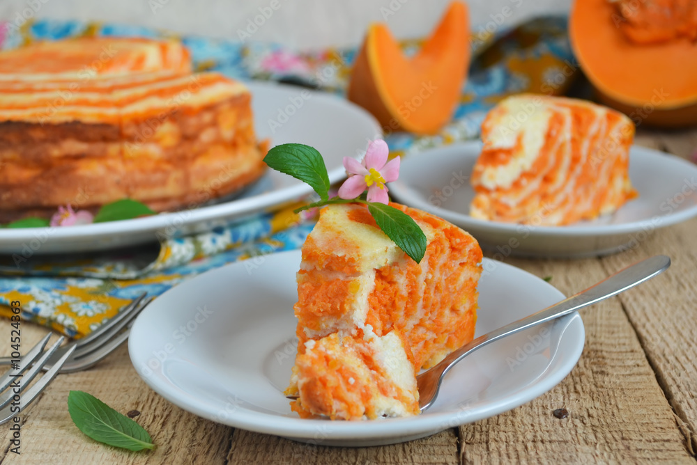 Vanilla pudding with pumpkin and cream cheese