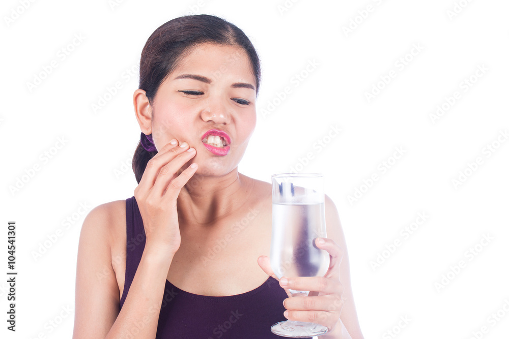 young women toothache when drink cool water young women toothache when drink cool water