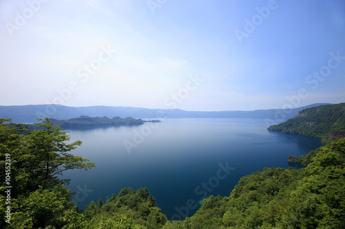 Fototapeta Naklejka Na Ścianę i Meble -  青森県十和田湖
日本を代表する湖です。