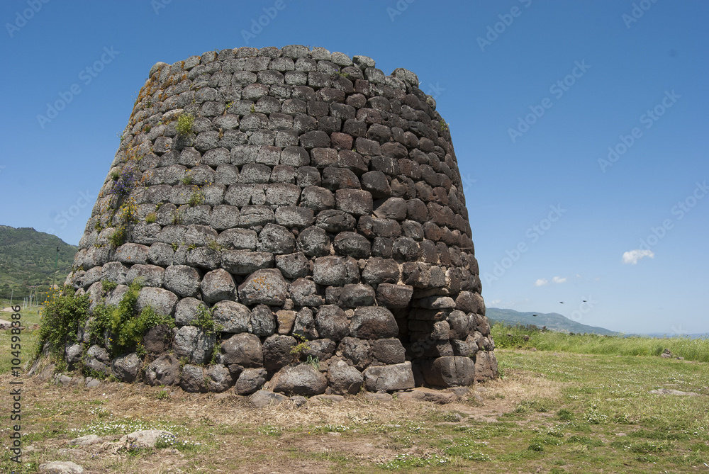 nuraghe oes