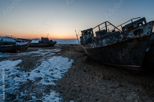 Abandoned ships at Baikal coast © Ivan Kulikov