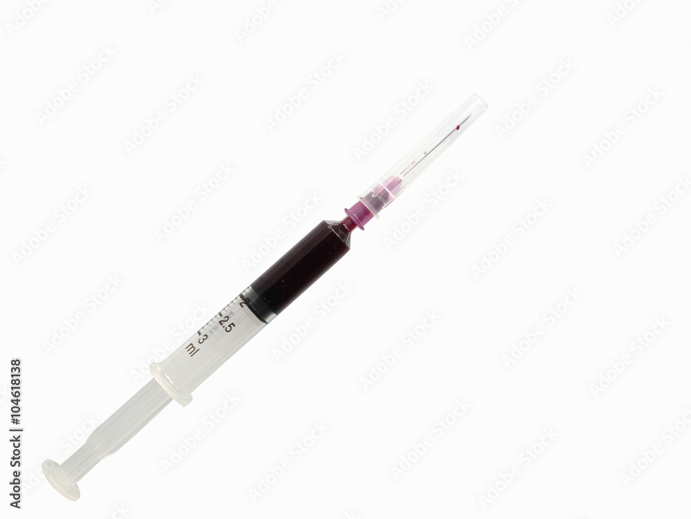 Fototapeta premium blood syringe isolated with clipping path