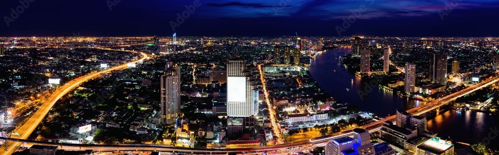 タイ・バンコクの夜景
