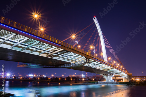 Dazhi Bridge light up at night © Kit Leong