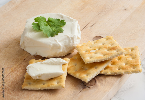 Cream cheese with crackers