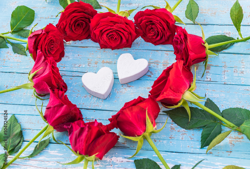 Liebe Herz Rote Rosen Blüten StockFoto Adobe Stock