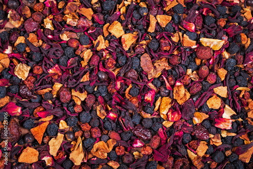 Bilde på lerret fruity and berry loose tea dry texture