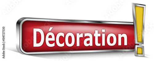 Décoration sur panneau rouge