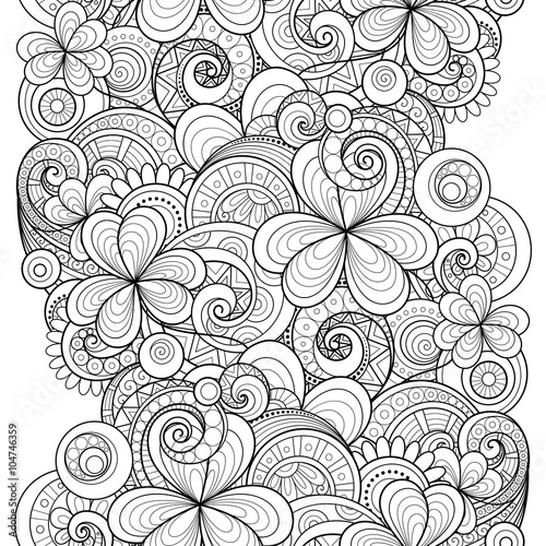 Vector Seamless Monochrome Floral Pattern with Decorative Clover